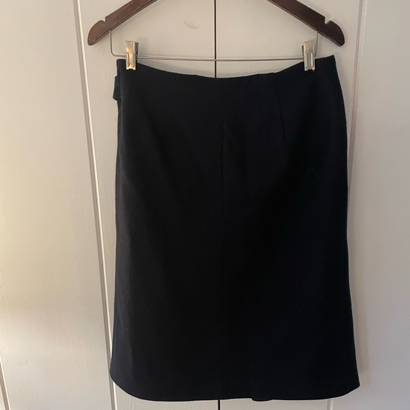Filippa K wool navy wrap midi skirt. Extra small Swedish designer. - Picture 4 of 10